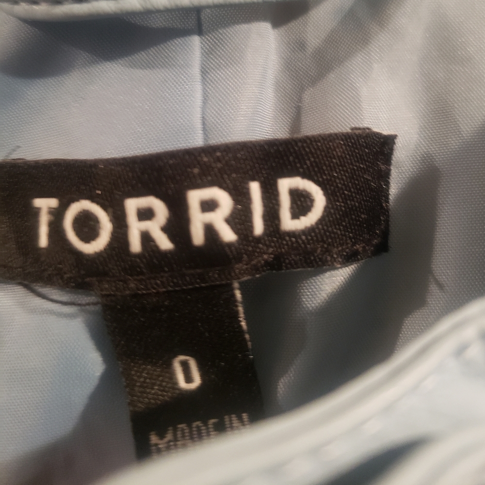 Torrid Women's Light Blue Faux Leather Jacket - Picture 3 of 6